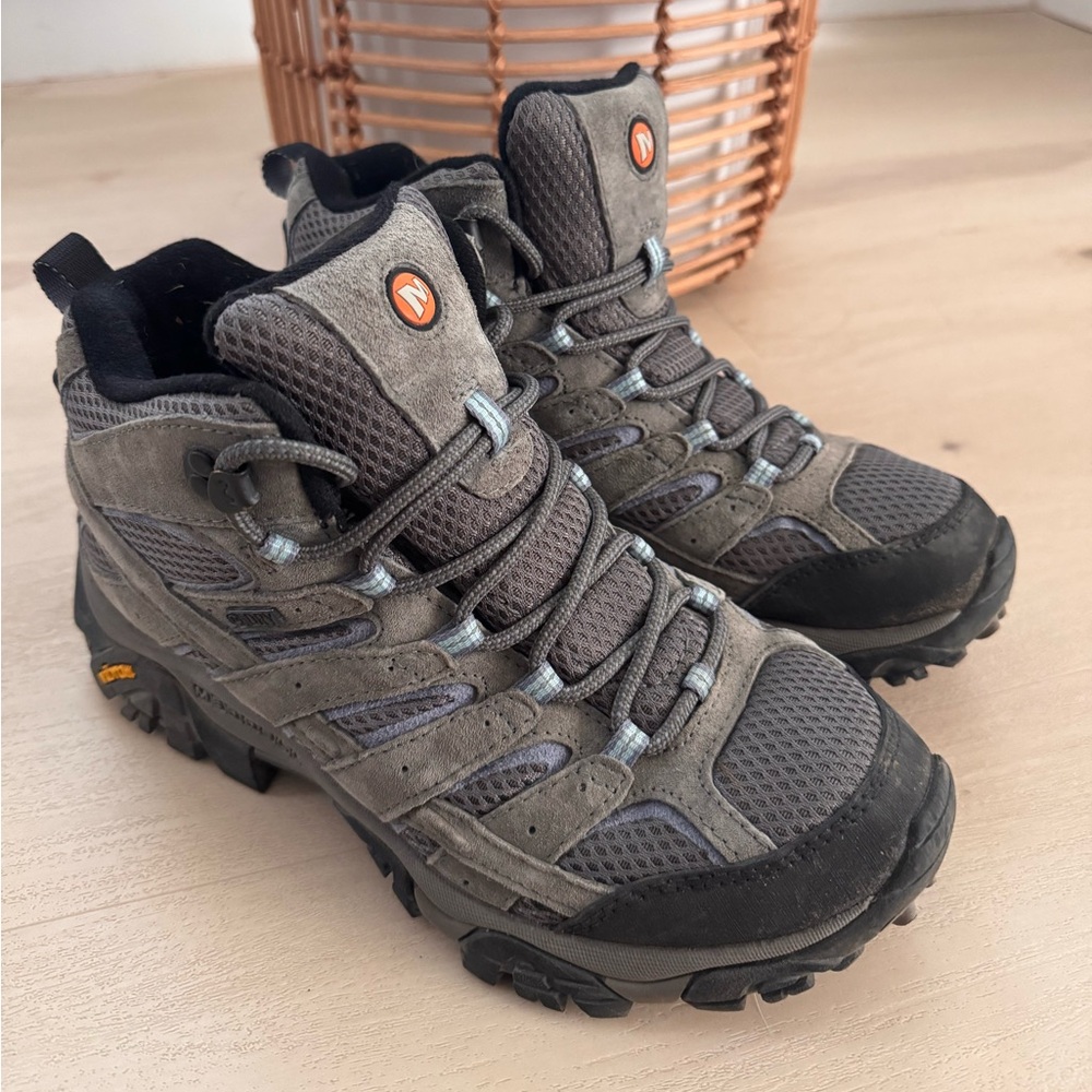 Merrell Women's Moab 3 Mid Waterproof